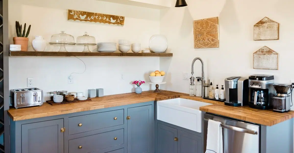 Smart kitchen gadgets including smart ovens, air fryers, and coffee makers